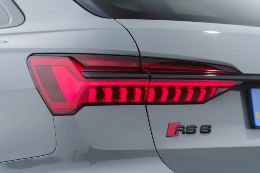 Детали экстерьера Audi RS6 Avant (C8) 2020 года  (UK) (фото 101 из 150)